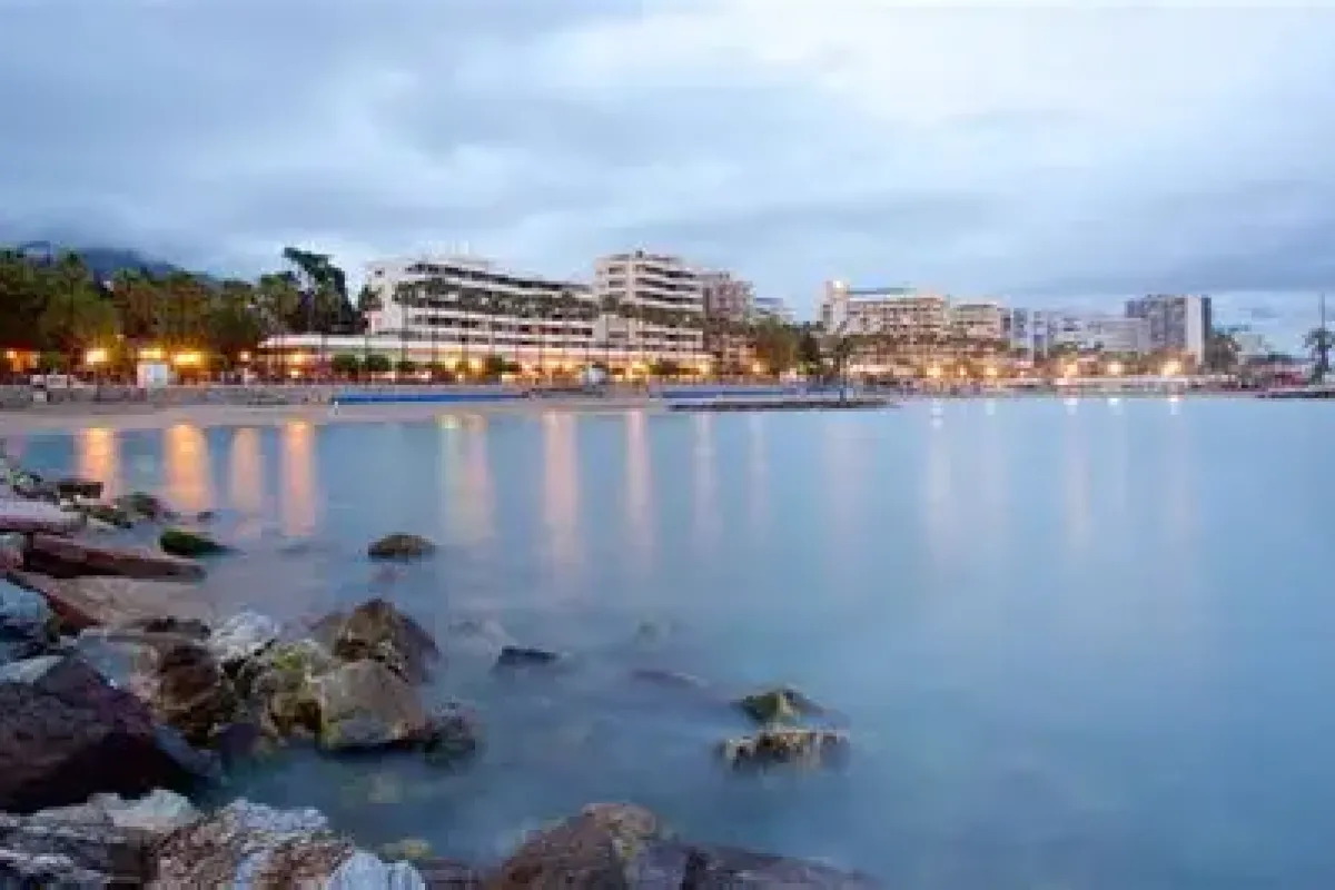 Lyon - Marbella