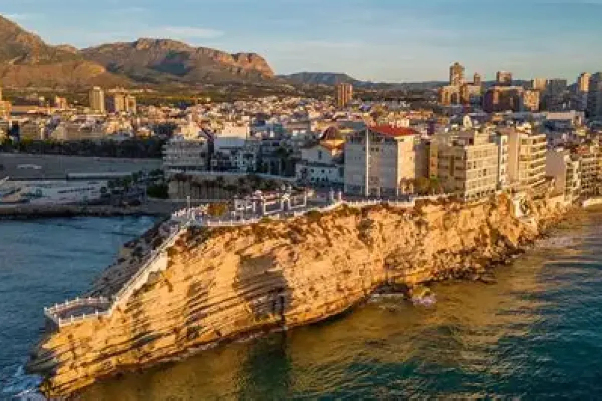 Lyon - Benidorm