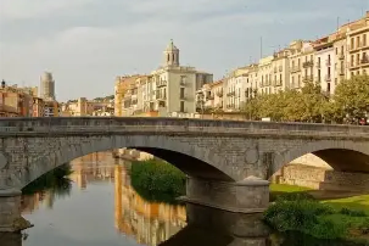 Tecuci - Girona