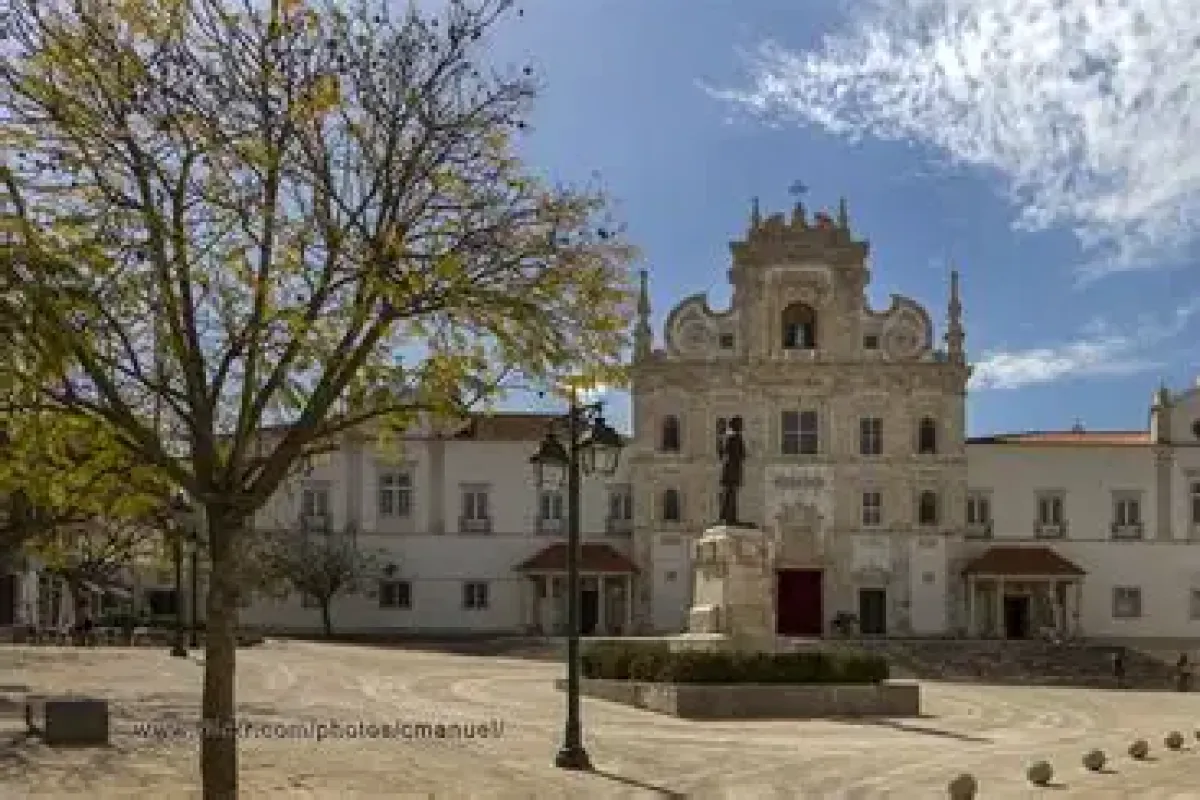 Lyon - Santarem