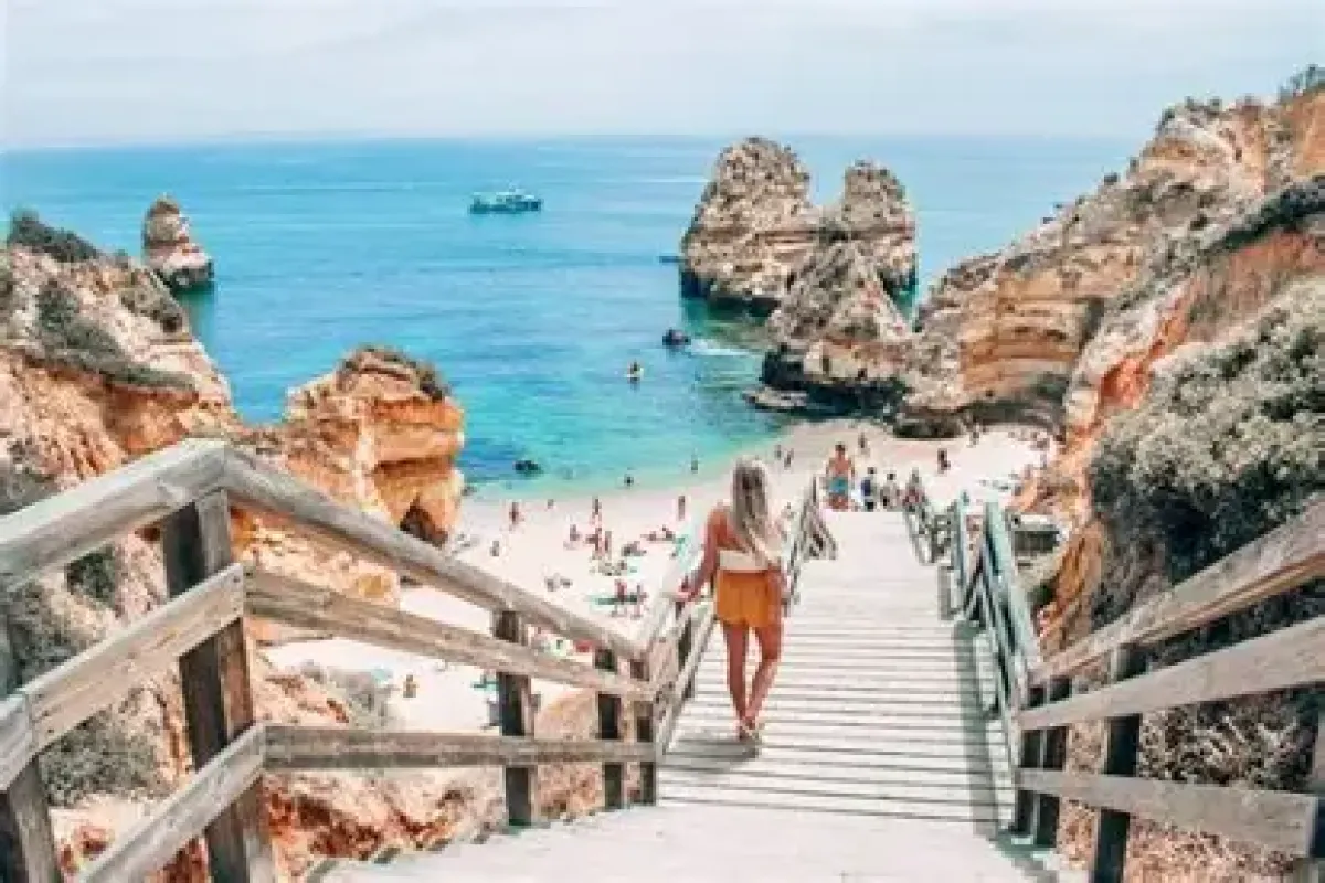 Lyon - Lagos