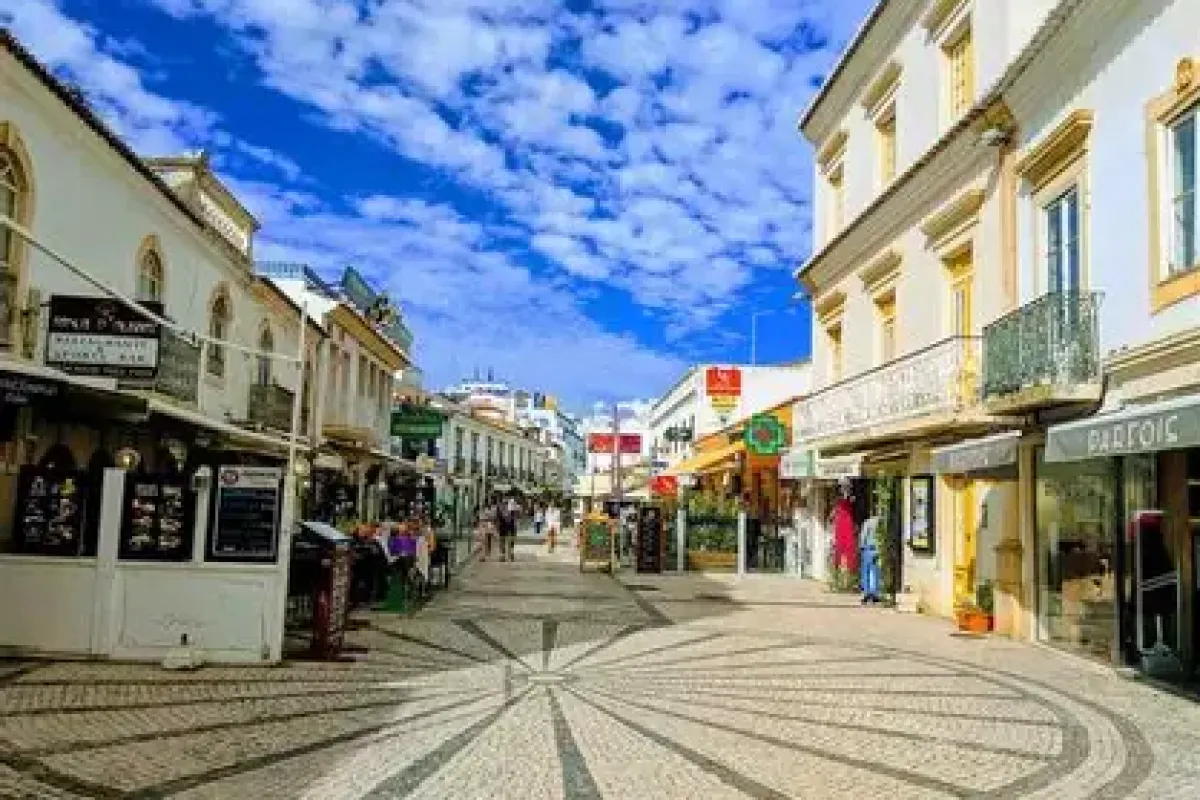 Chișinău - Albufeira