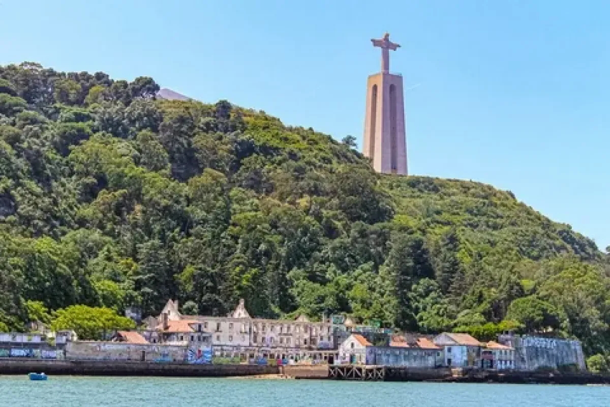Onești - Almada