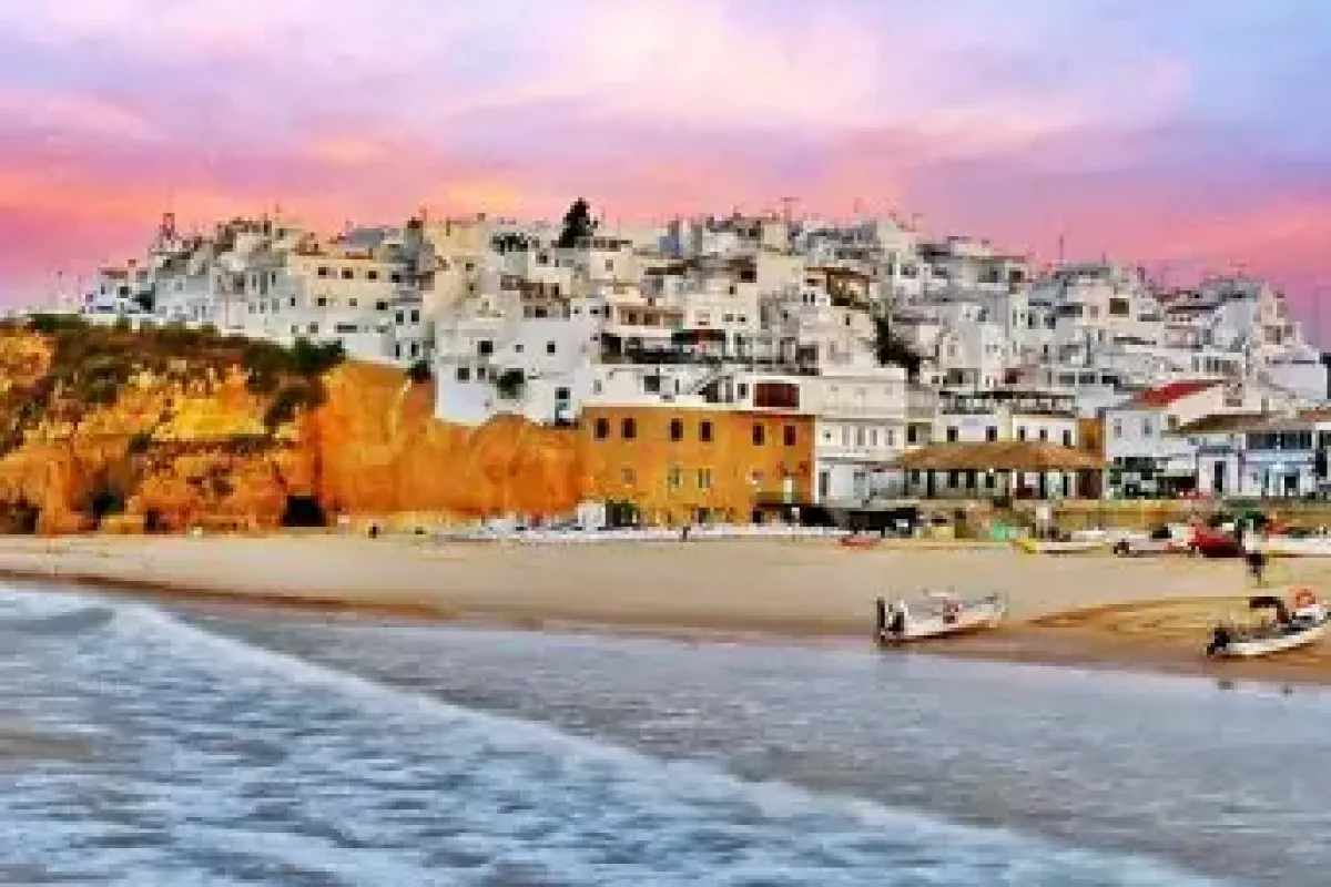 Tecuci - Albufeira